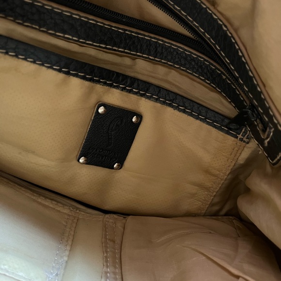 Fortuna Valentino black leather tote with shoulder strap - Picture 8 of 9